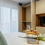 Pointresidence Aparthotel 4*