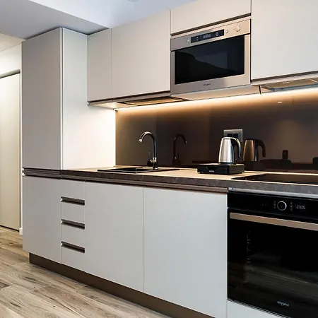 アパートホテル Pointresidence